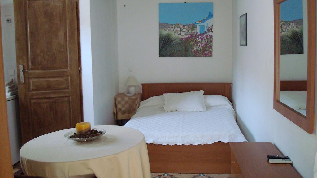 Spalieri Rooms Hydra  Værelse billede